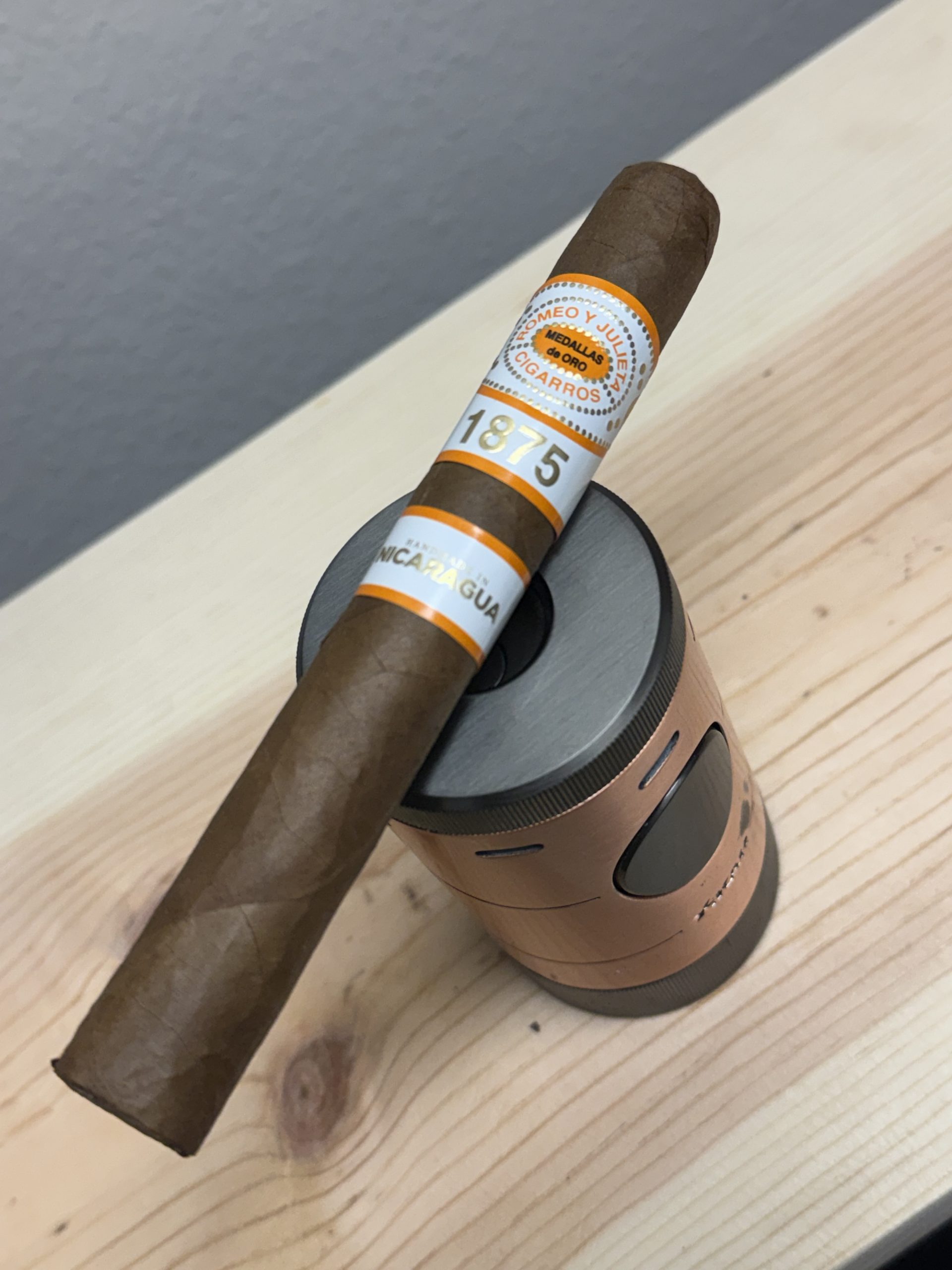 Shakespeare in Cigar Form